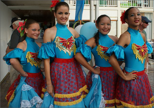  Th&aacute;m hiểm những đảo hấp dẫn nhất biển Caribe